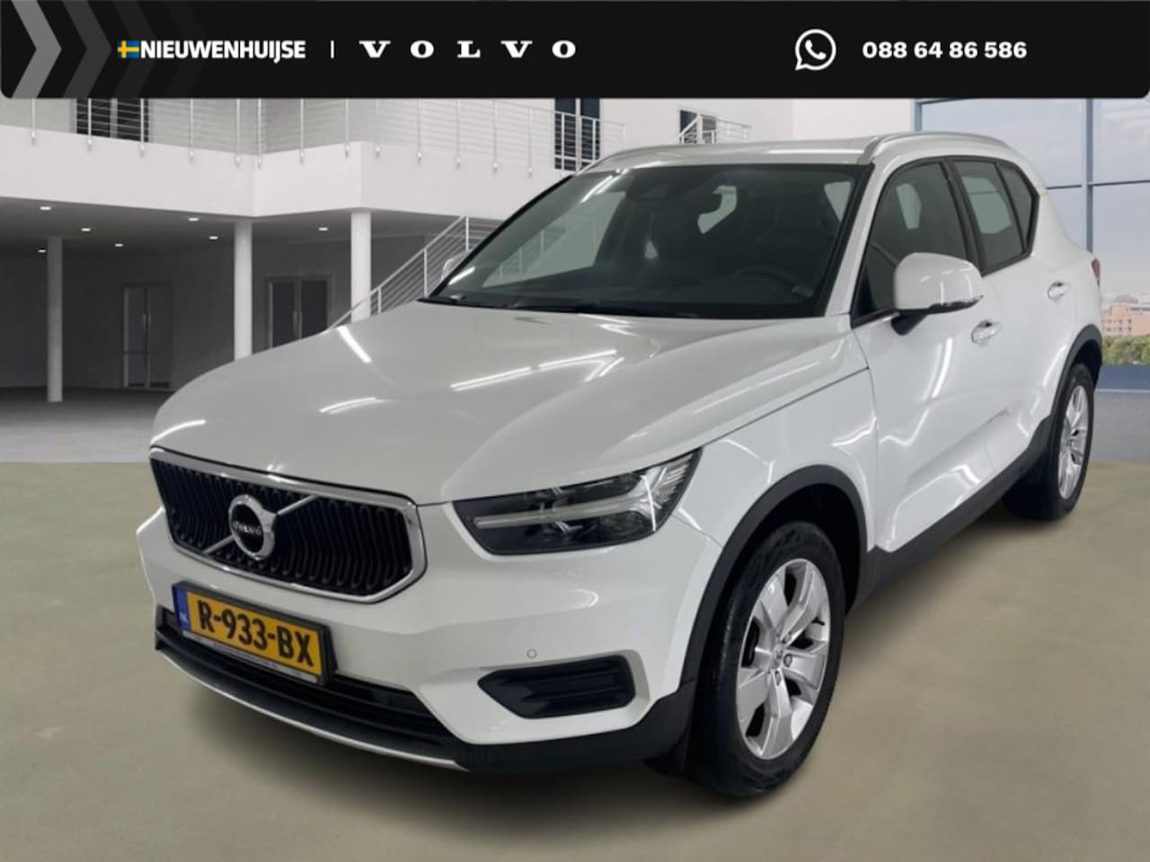 Volvo XC40 - 1.5 T3 Momentum | Stoelverwarming | Lederen bekleding | Led - AutoWereld.nl