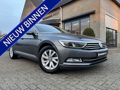 Volkswagen Passat Variant - 1.4 TSI Automaat Comfortline Business Full LED / Carplay / All-Seasons