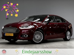 Ford Mondeo - 1.5 Titanium /Trekhaak /Pano-Dak /LED Koplampen /Stuur + Stoelverw. /18"LMV /DAB+ /Lane As