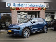 Lynk & Co 01 - 1.5 261PK 6.6Kwh LADEN 360-CAMERA PANO/SCHUIF INFINITY DAB NAVI CARPLAY CAMERA STOELVERWAR