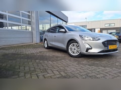 Ford Focus Wagon - 1.0 EcoBoost Titanium Bus Automaat/Nav/Cruise/Lm/Enz