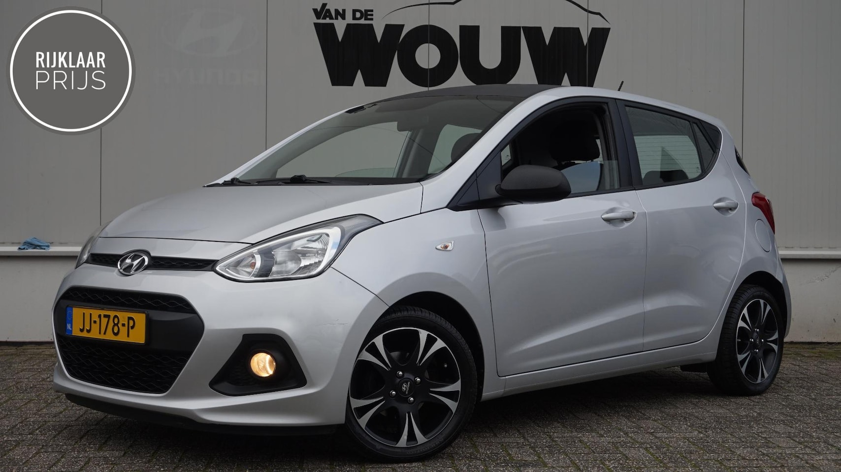 Hyundai i10 - 1.0i i-Motion Comfort Cruise Control | Climate Control | 15 inch Lichtmetalen velgen - AutoWereld.nl