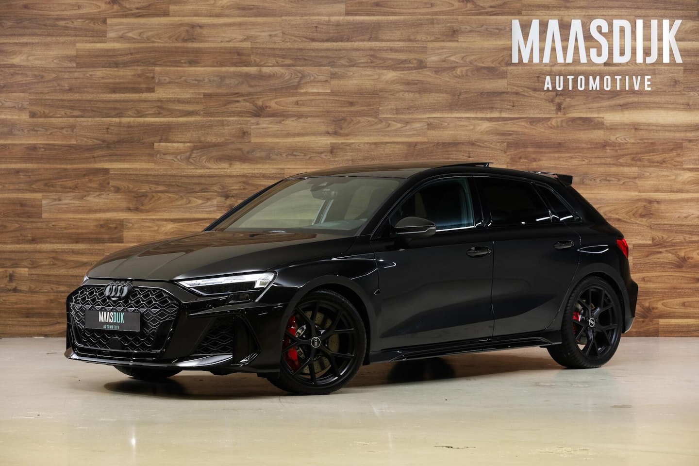 Audi RS3 - 2.5 TFSI Quattro|Carbon RS Seats|Pano|ACC|HUD|Camera| - AutoWereld.nl