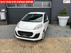 Peugeot 107 - 1.0 Access Accent, airco, 3 deurs, apk bij aflevering