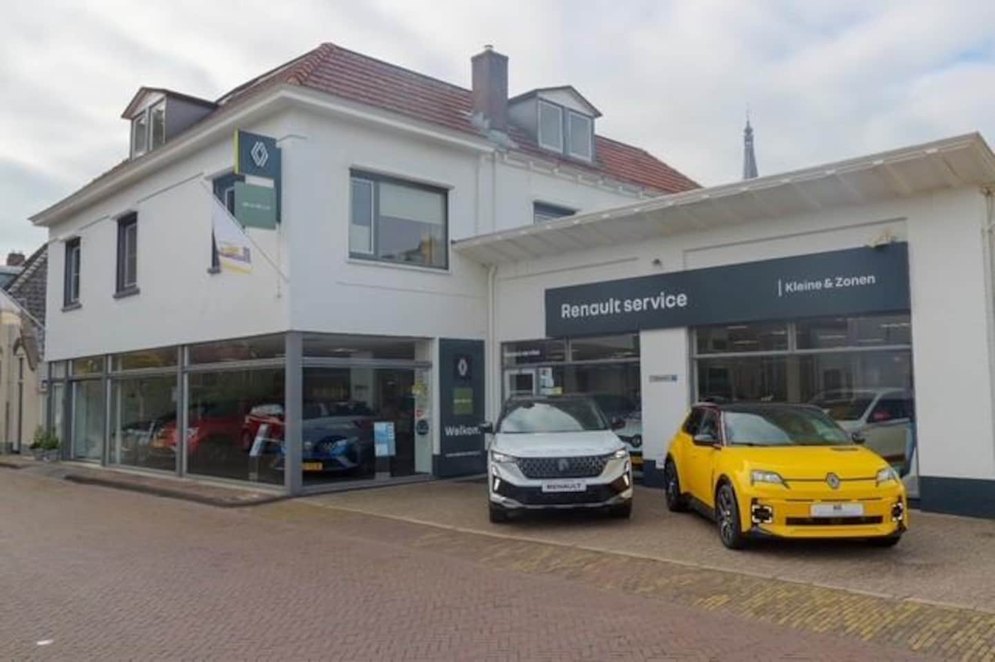 Renault Captur - TCe 140 EDC Intens | Automaat!! | Dealeronderhouden | Parkeersensoren voor + achter | Came - AutoWereld.nl