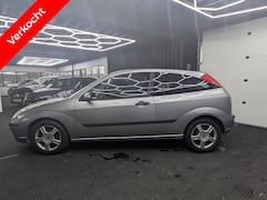 Ford Focus - 1.8-16V Trend |APK|AIRCO
