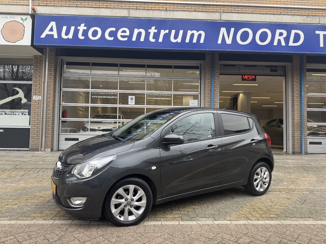 Opel Karl - 1.0 ecoFLEX Innovation 97292KM! NAP  | Apple Carplay | Climate Control | Cruise Control | - AutoWereld.nl