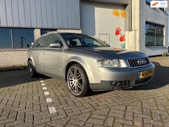 Audi A4 Avant - 2.0 // Climate Control // 1 Jaar APK