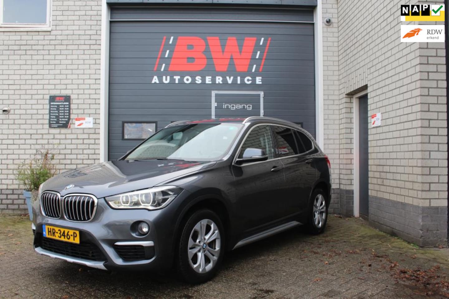 BMW X1 - SDrive18d Corporate Lease xLine - AutoWereld.nl