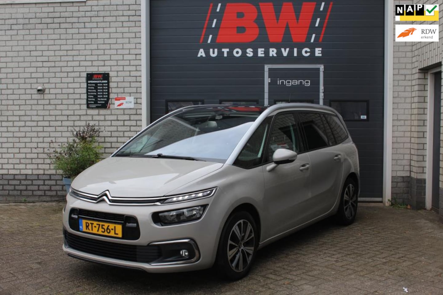 Citroën Grand C4 Picasso - 1.2 PureTech Shine 1.2 PureTech Shine - AutoWereld.nl
