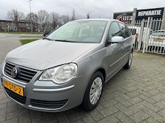 Volkswagen Polo - 1.4-16V Comfortline
