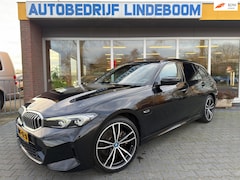 BMW 3-serie Touring - LCI Panoramadak M-Sport Widescreen HUD Memory Seat