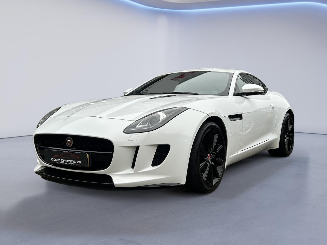 Jaguar F-type - 3.0 V6 Coupé 400PK Apple & Android carplay/Elektr.Stoelen+Memory/Stuurverwarming/Achteruit - AutoWereld.nl