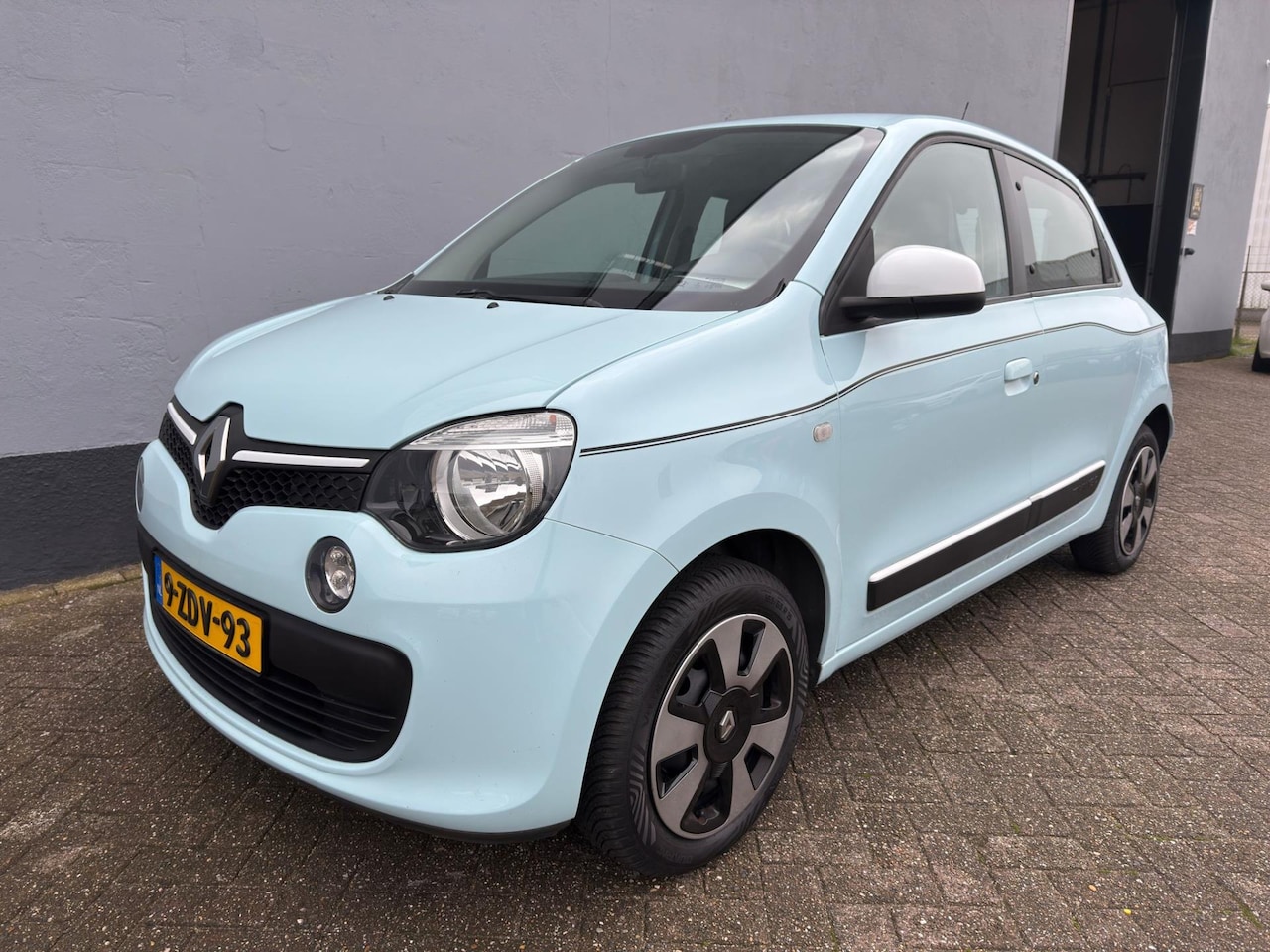 Renault Twingo - 1.0 SCe Expression 5-Deurs - Airco - AutoWereld.nl