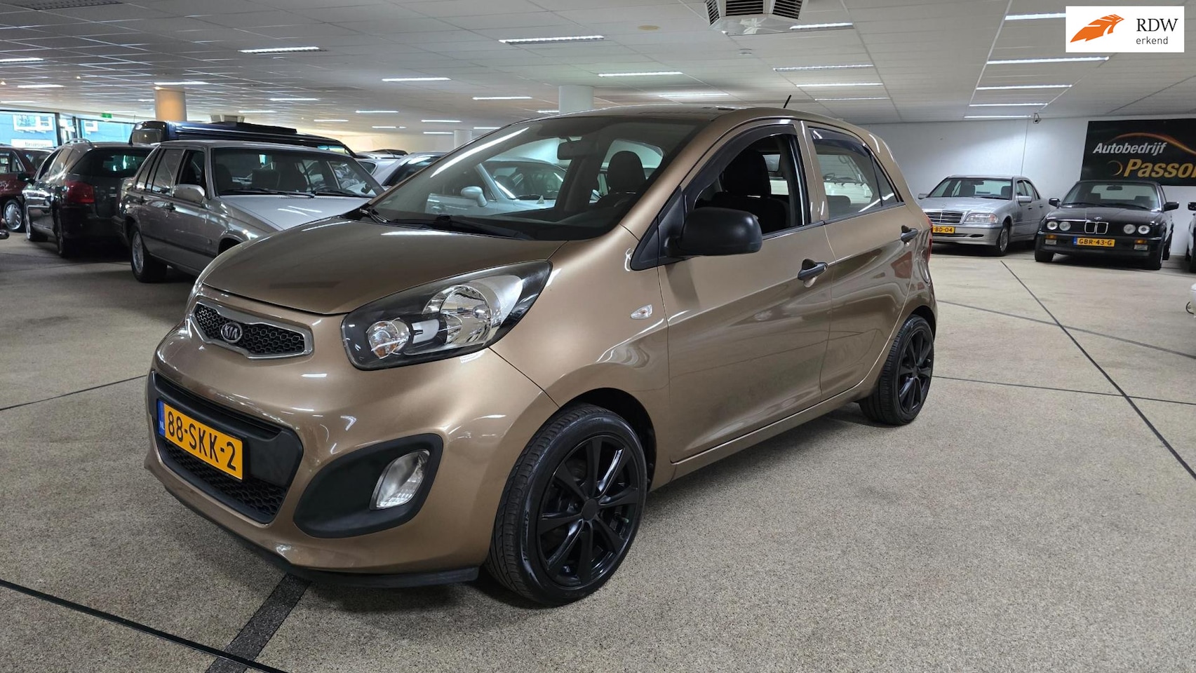 Kia Picanto - 1.2 CVVT Comfort Pack 1.2 CVVT Comfort Pack - AutoWereld.nl