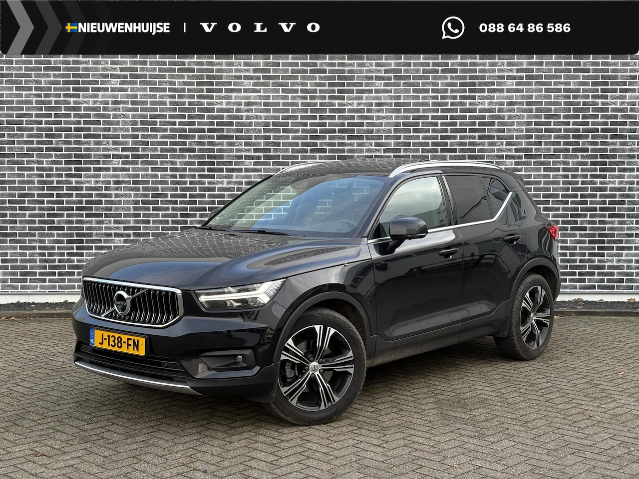 Volvo XC40 - 2.0 B4 Inscription Trekhaak | Panoramadak | ACC | Leer | Harman Kardon | All Season | Elek - AutoWereld.nl