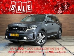 Kia Sorento - 1.6 T-GDI Plug-in Hybrid 4WD DynamicLine 7p. | Luxe Leer | Afn. Trekhaak | Winterpakket |
