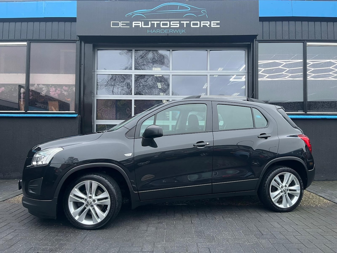 Chevrolet Trax - 1.6 LS 1Eig Airco 18inch Cruise Trekhaak Zeer Nette Auto !!! - AutoWereld.nl