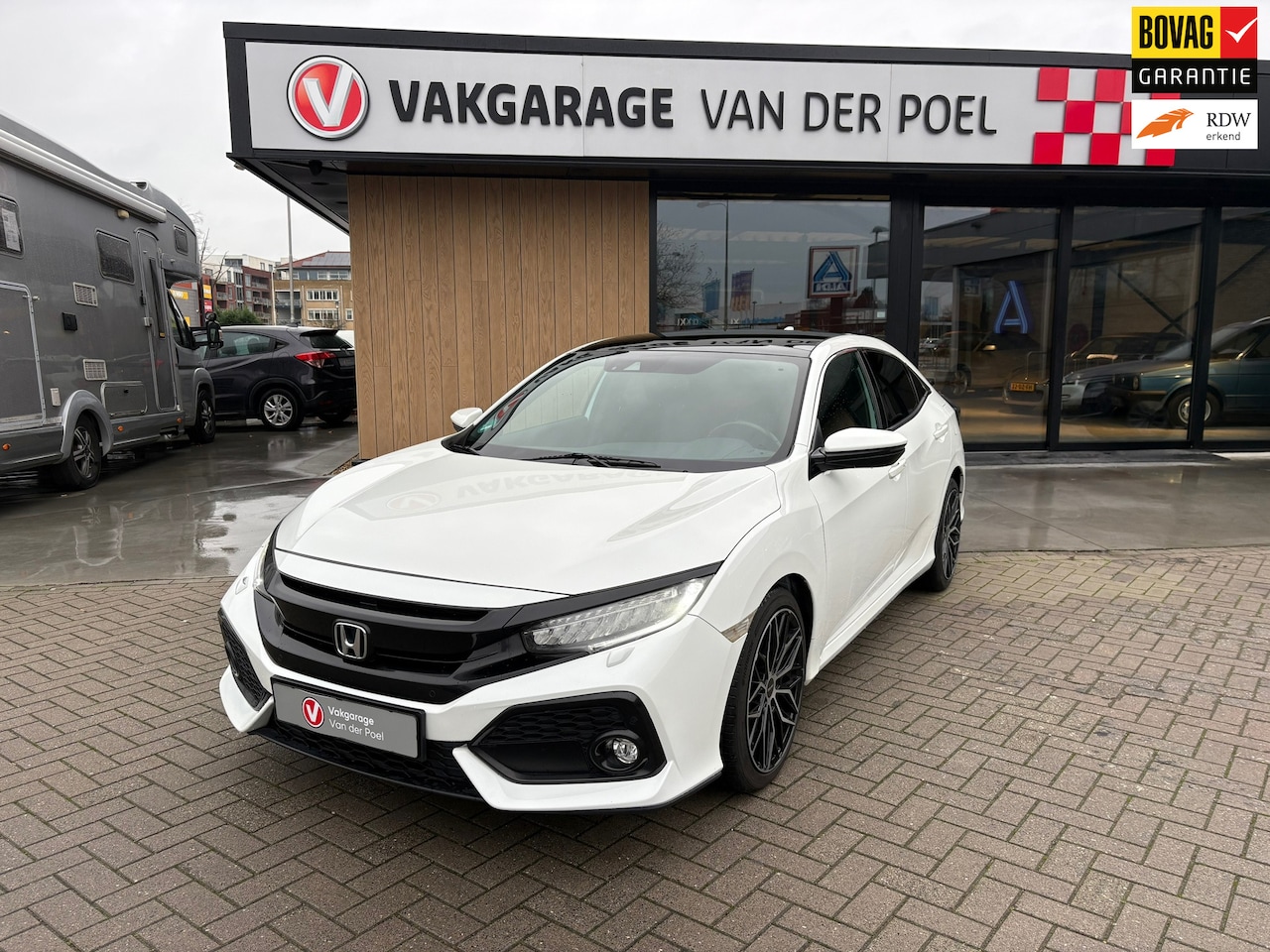 Honda Civic - 1.0 i-VTEC Executive 1.0 i-VTEC Executive - AutoWereld.nl