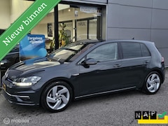 Volkswagen Golf - 1.5 TSI Highline Virtual cockpit/Apple carplay/PDC