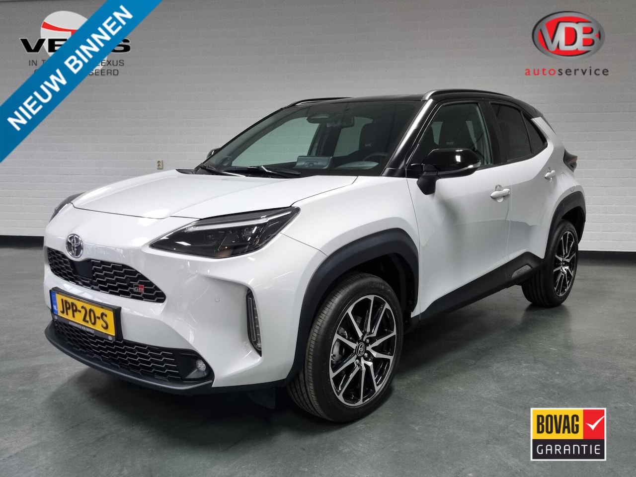 Toyota Yaris Cross - 1.5 Hybrid 130 GR Sport / HUD / JBL / Bi-Tone - AutoWereld.nl