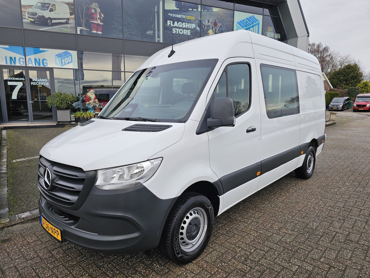 Mercedes-Benz Sprinter - 315 CDI L2-H2 RWD Base DC * Camera * MBUX * Trekhaak * - AutoWereld.nl