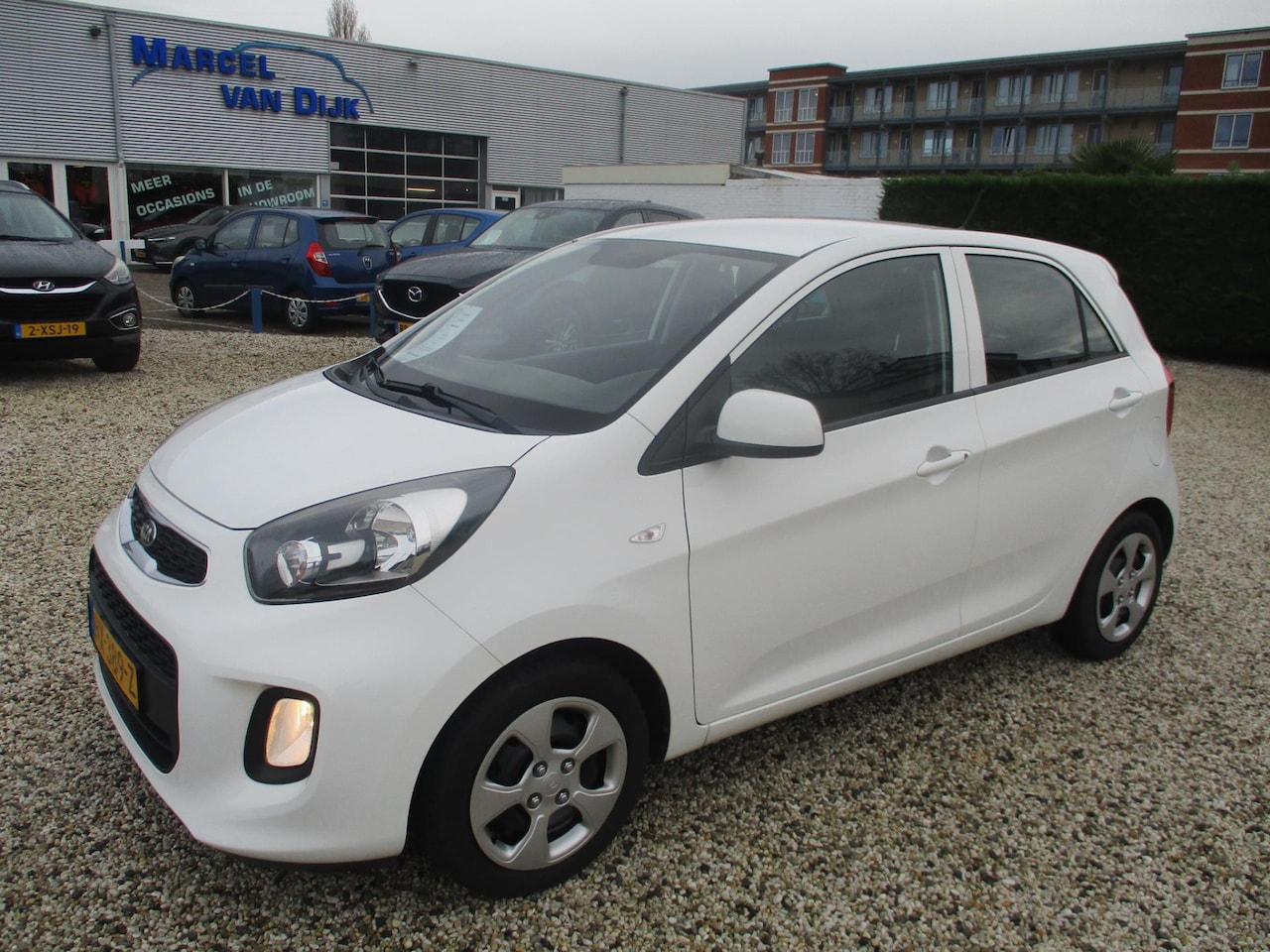 Kia Picanto - 1.0i ComfortLine - AutoWereld.nl
