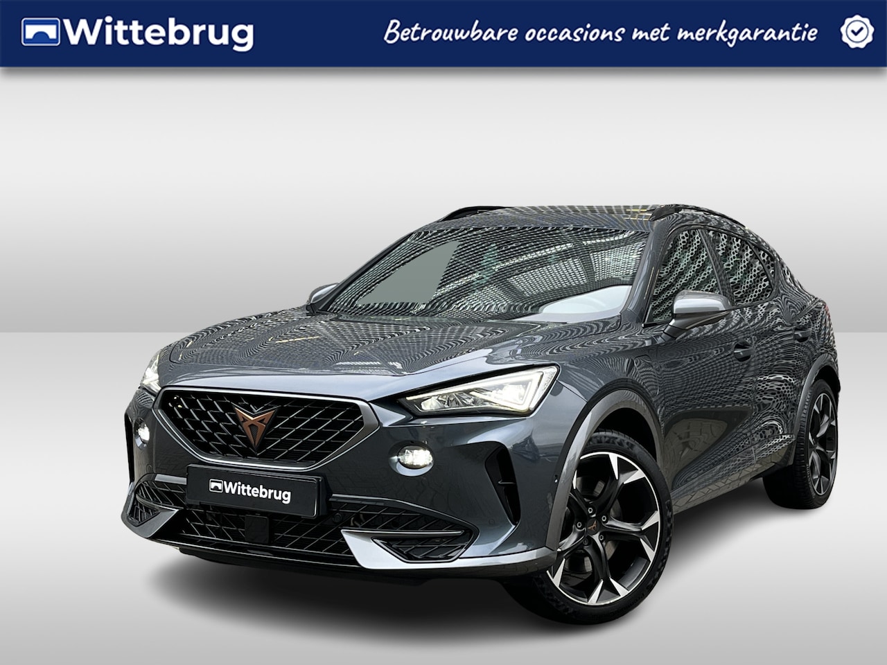 CUPRA Formentor - 1.4 e-Hybrid 245PK VZ Performance / Panoramadak / Supersport Stuur / Stuurverwarming / Ach - AutoWereld.nl