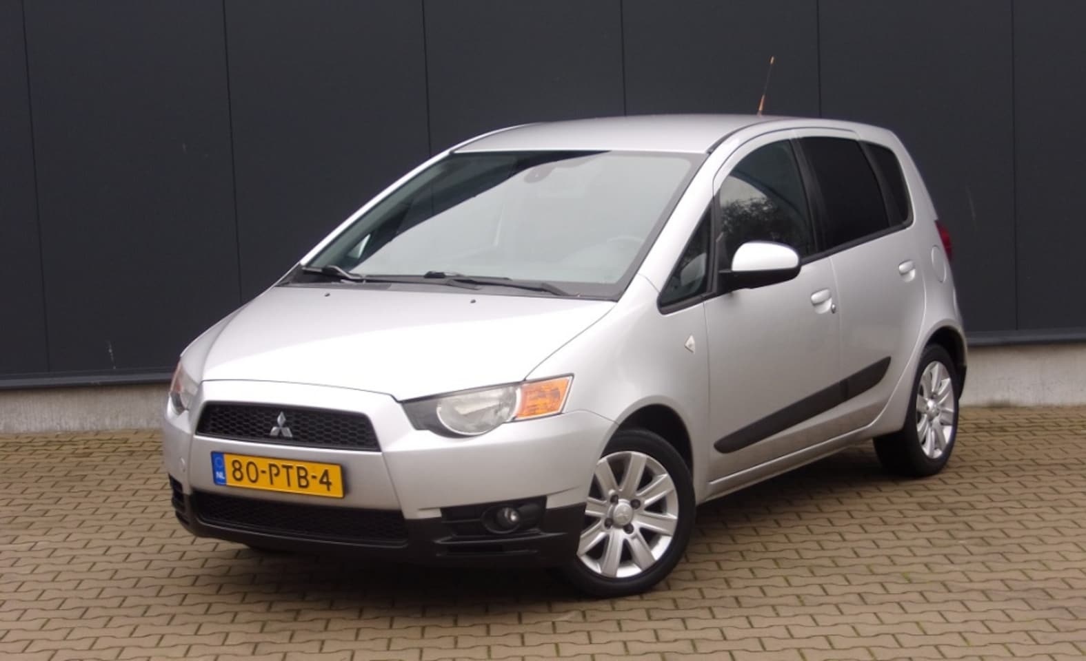 Mitsubishi Colt - 1.3 Edition | Cruise Controle | 104.000 km | N.A.P | Trekhaak - AutoWereld.nl