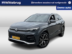 Volkswagen Tiguan - 1.5 eTSI 150PK DSG R-Line Business / Harman Kardon / Sensoren / 360 camera / 20'' LMV / Ma