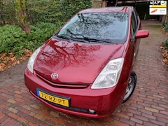 Toyota Prius - 1.5 VVT-i Bns Navi/JBL/Pdc/Keyless