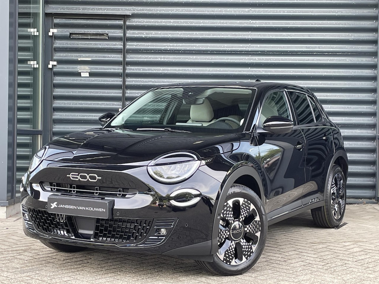 Fiat 600 - 1.2 Hybrid La Prima 2+6 jaar garantie - AutoWereld.nl