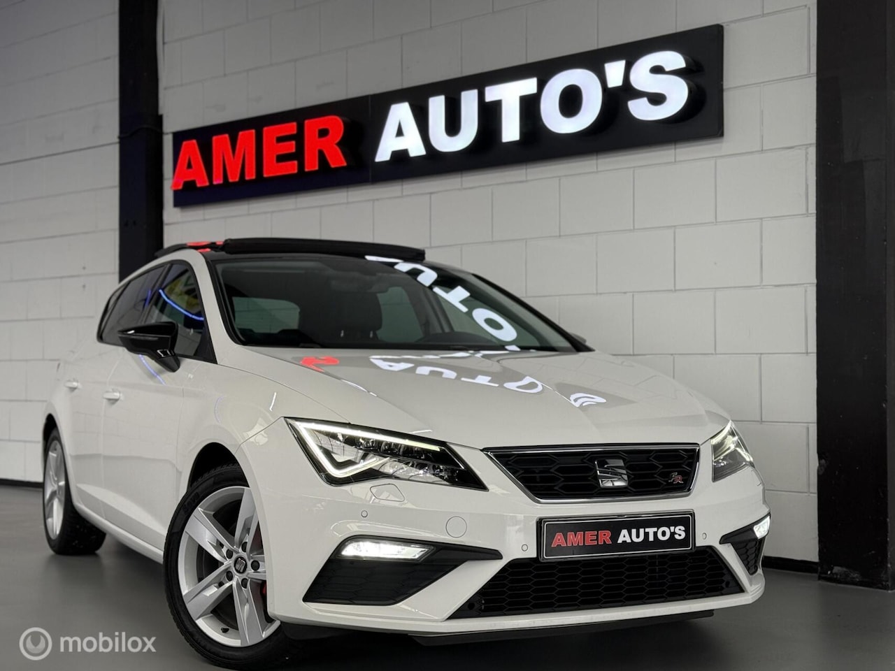 SEAT Leon - 1.4 TSI FR /Panorama/1e eign./Led/Facelift/Lage KM - AutoWereld.nl