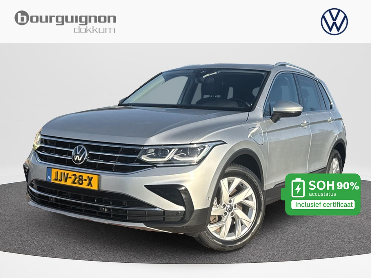 Volkswagen Tiguan - 1.4 TSI eHybrid Elegance 180 kw | SOH 90% | Trekhaak | Leder | PHEV | NAVI | A Camera | - AutoWereld.nl