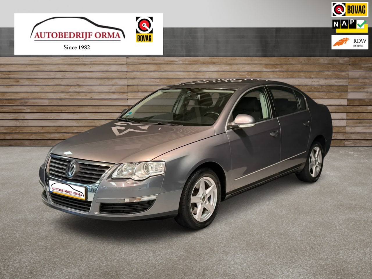 Volkswagen Passat - 2.0 FSI Comfortline Business 2.0 FSI Comfortline Business - AutoWereld.nl