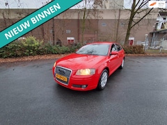 Audi A3 Sportback - 1.8 TFSI Ambiente EN AUTOMAAT EN TOP ONDER HOUDEN