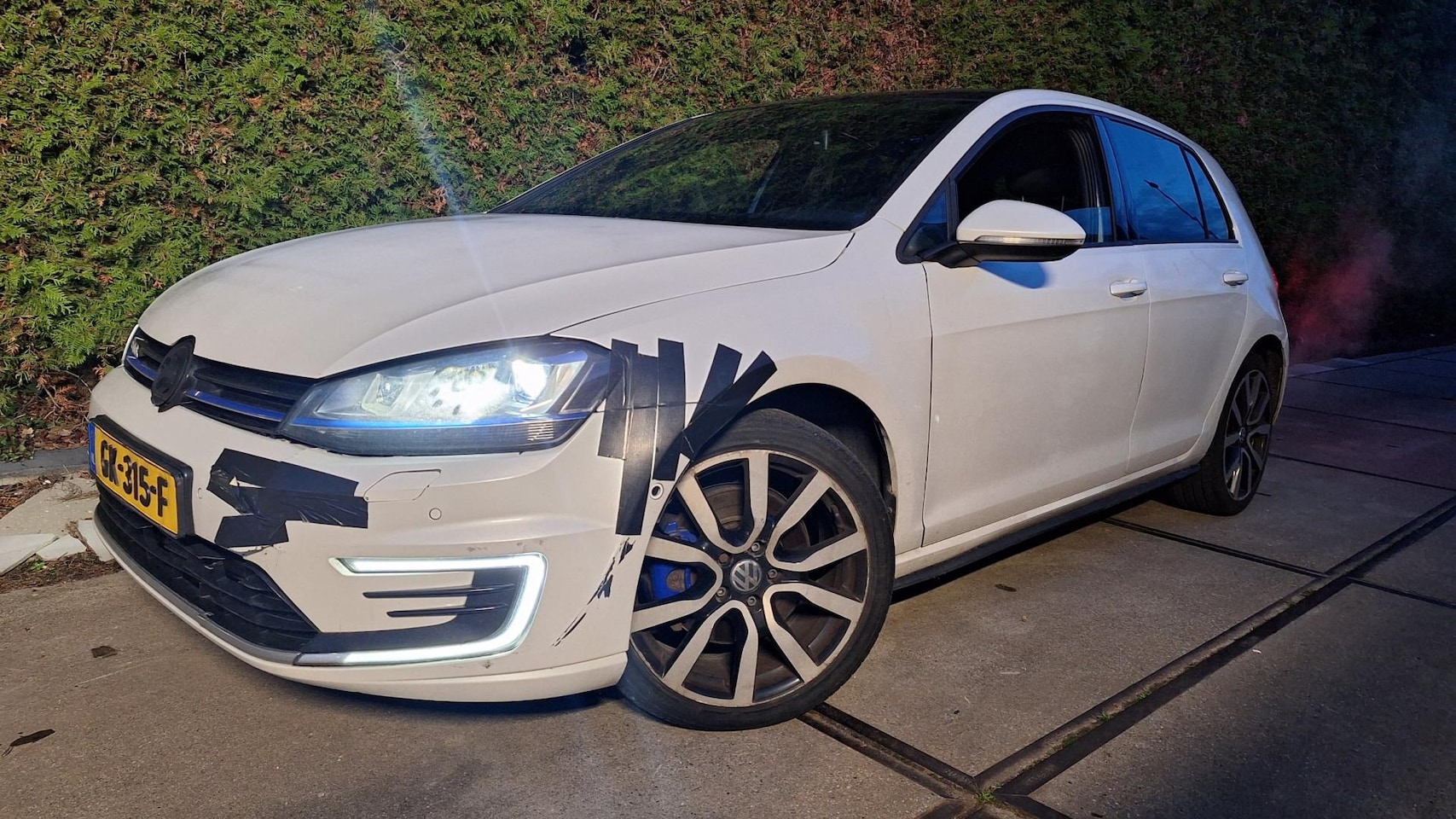 Volkswagen Golf - 1.4 TSI GTE 1.4 TSI GTE - AutoWereld.nl