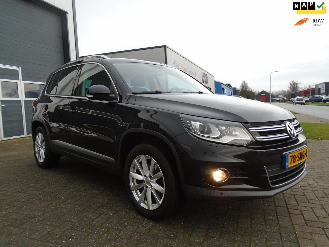 Volkswagen Tiguan - 1.4 TSI Sport&Style led navi cruise4 zeer nette tiguan!! - AutoWereld.nl