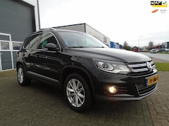 Volkswagen Tiguan - 1.4 TSI Sport&Style led navi cruise4 zeer nette tiguan