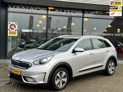 Kia Niro - 1.6 GDi Hybrid DynamicLine Navi Clima Cruise Camera Trekhaak NAP NL-Auto Volledig Dealeron