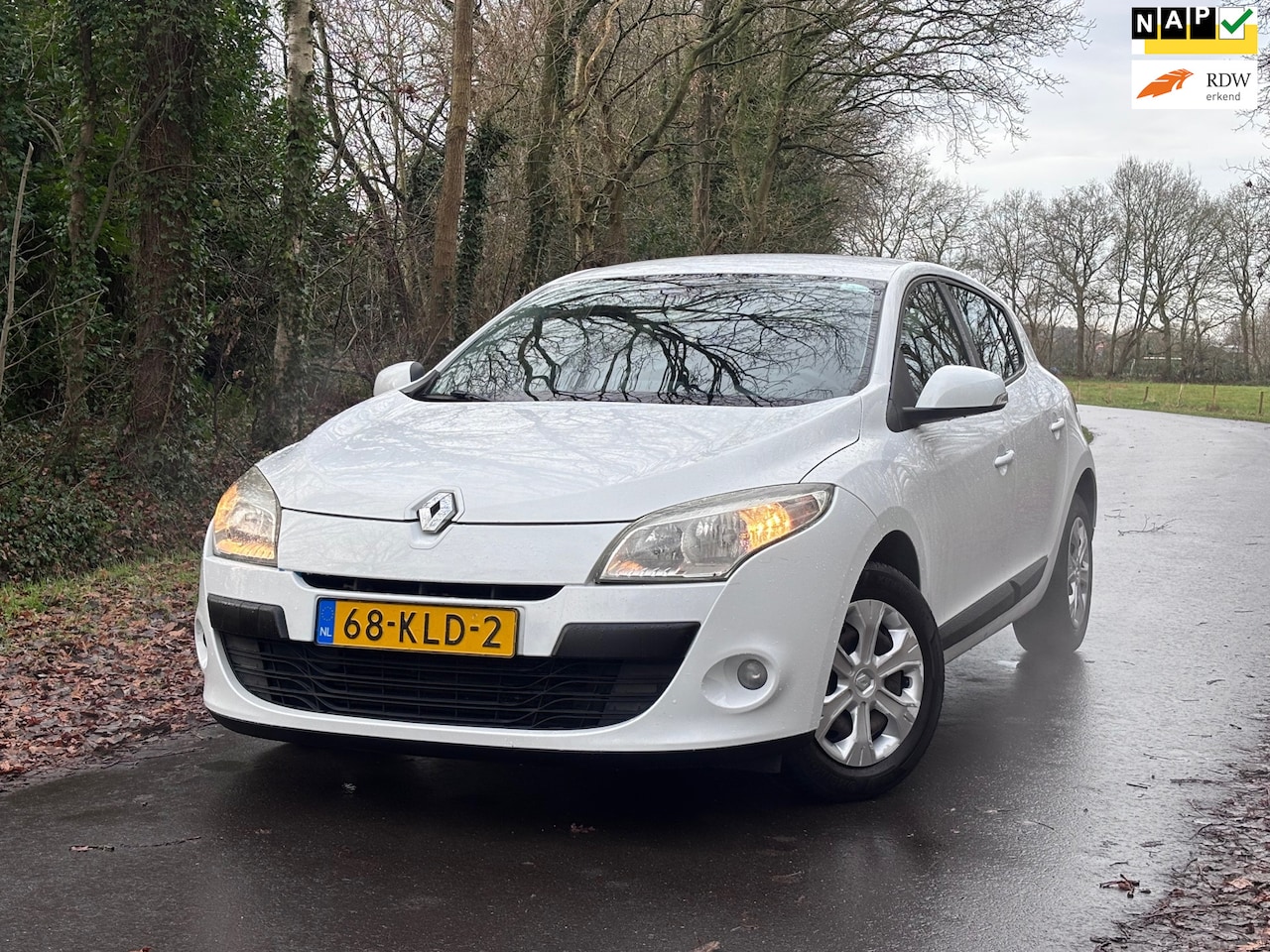 Renault Mégane - 1.4 TCe Expression | Airco + Cruise Nu € 2.950,-!!! - AutoWereld.nl