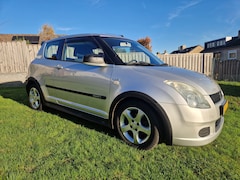 Suzuki Swift - 1.5 Exclusive