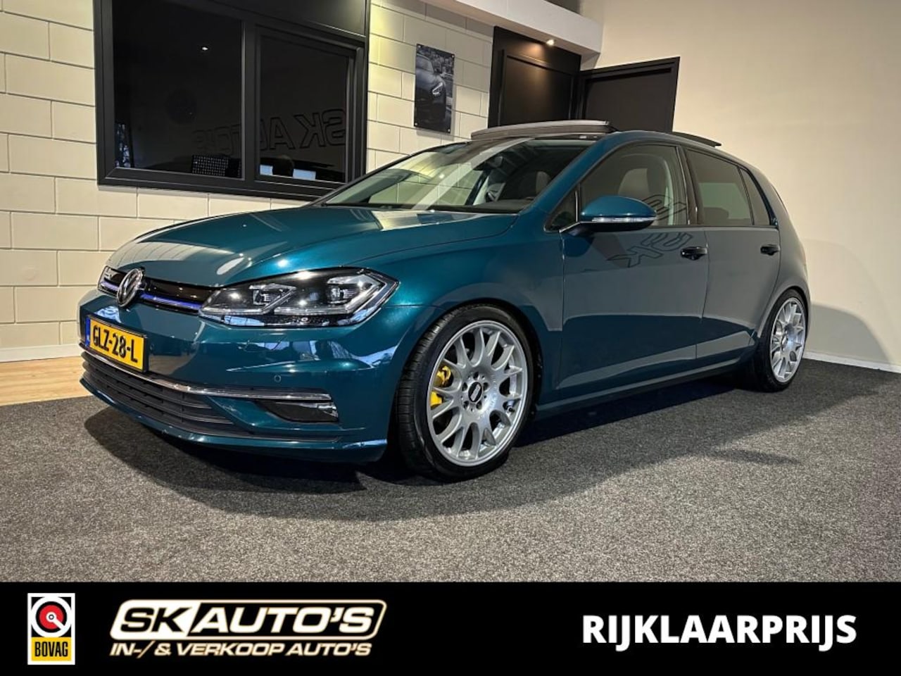Volkswagen Golf - 1.5 TSI HIGHLINE FACELIFT l STOEL/STUURVER l LED l KACHELSTAND l PANORAMA l - AutoWereld.nl