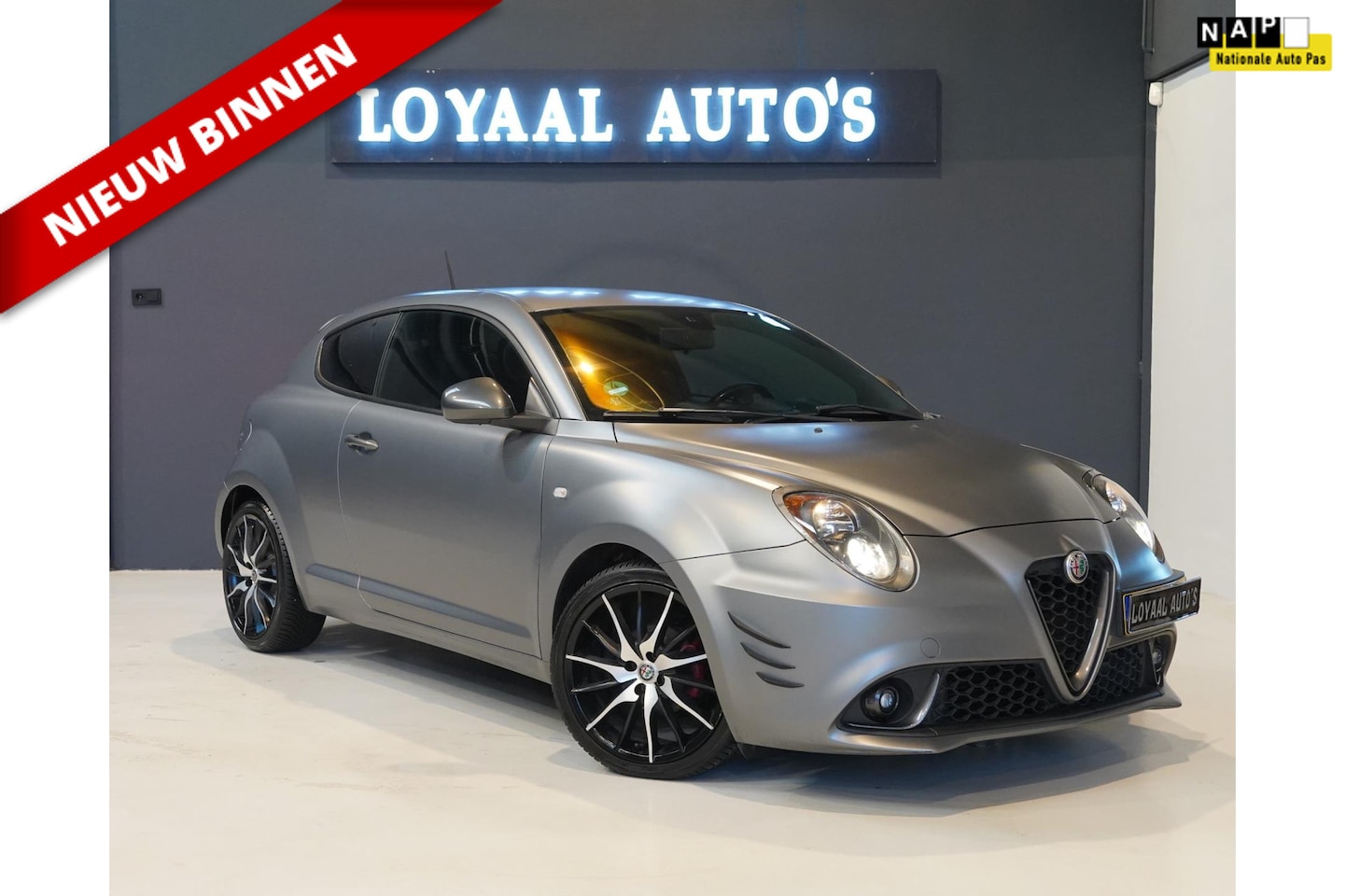 Alfa Romeo MiTo - 0.9 TwinAir ECO Super | PREMIUM KLEUR | NAVI | PDC | TREKHAAK | APK | NAP. - AutoWereld.nl