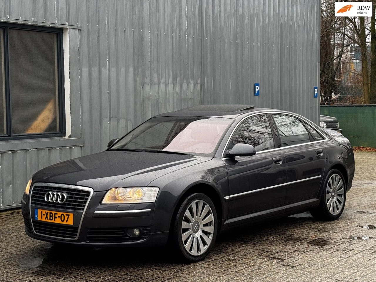 Audi A8 - 3.2 FSI Lang / Schuifdak / Kettingen vernieuwd! - AutoWereld.nl