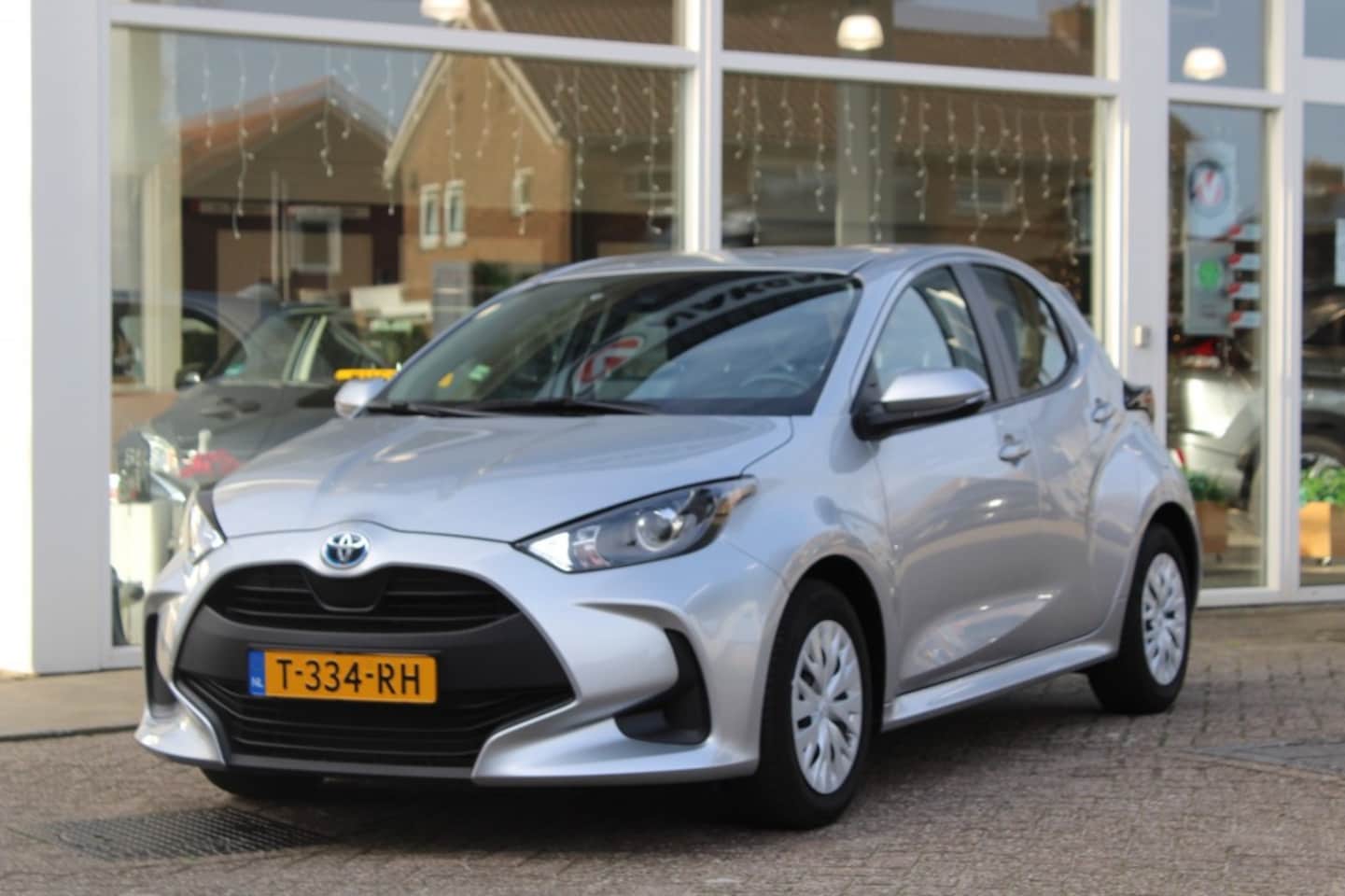 Toyota Yaris - 1.5 HYB. ACTIVE - AutoWereld.nl