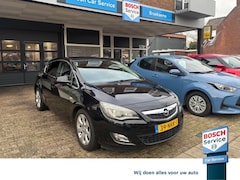 Opel Astra - 1.6 TURBO SPORT