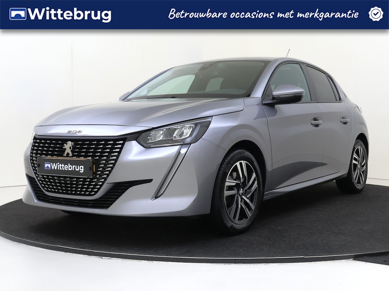 Peugeot 208 - 1.2 PureTech Allure Pack | Full Map Navigatie | Camera | Climate Control | - AutoWereld.nl