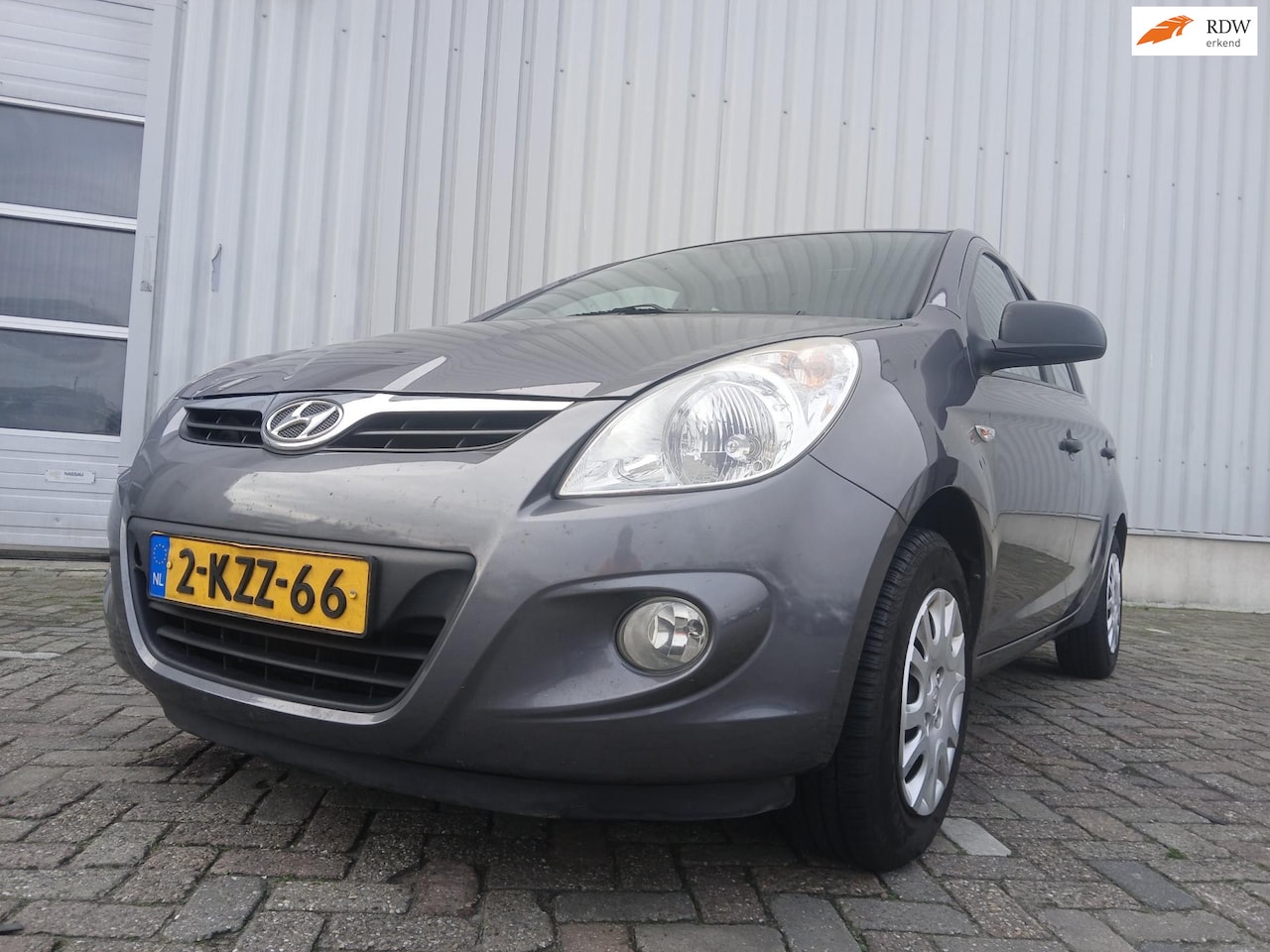 Hyundai i20 - 1.2i Business Edition MOTOR DEFECT!! - AutoWereld.nl
