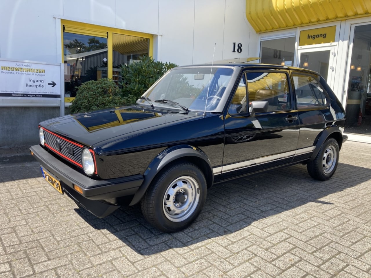 Volkswagen Golf - 1.8 GTI 110 PK Unieke staat! - AutoWereld.nl